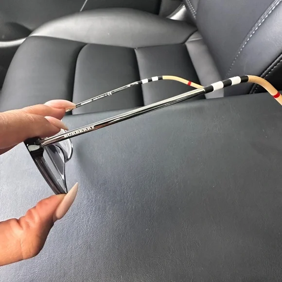 Burberry Prescription Frames - Picture 5 of 6